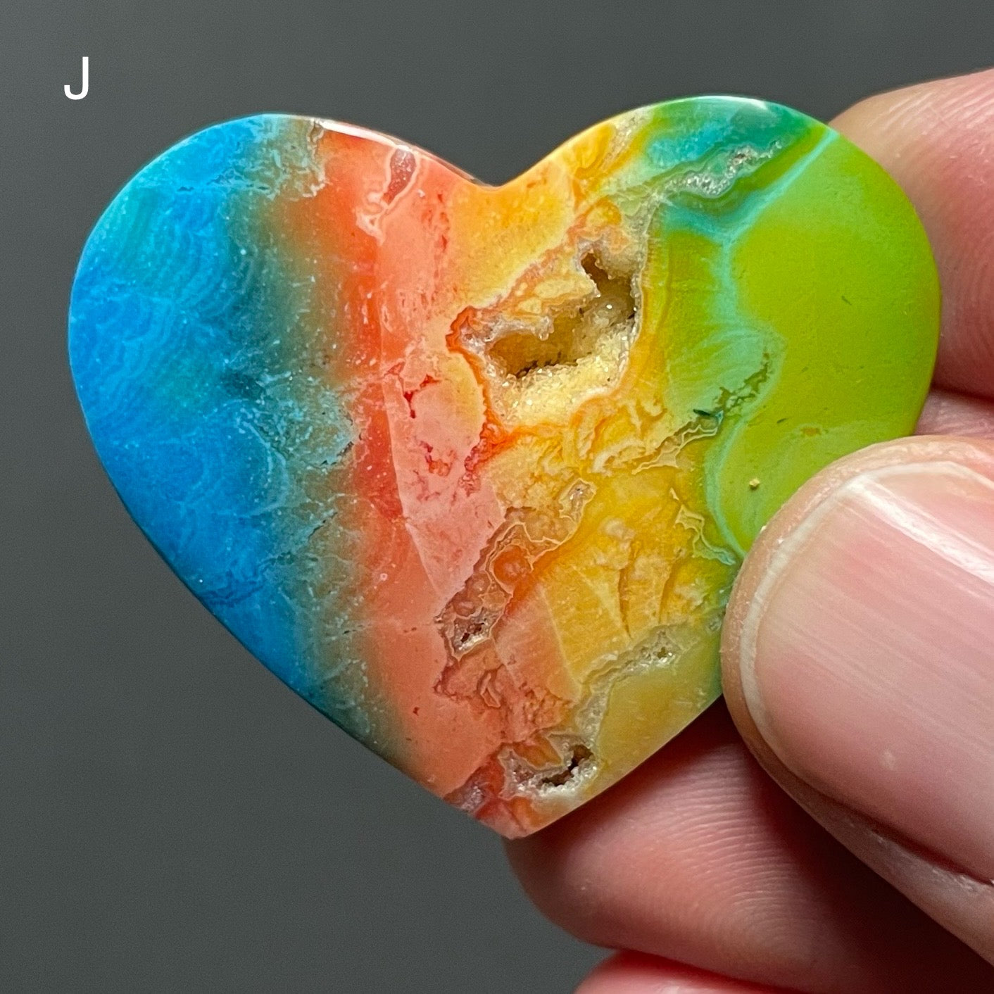 Extraordinary Geode Pocket Rainbow-dyed White Lace Agate